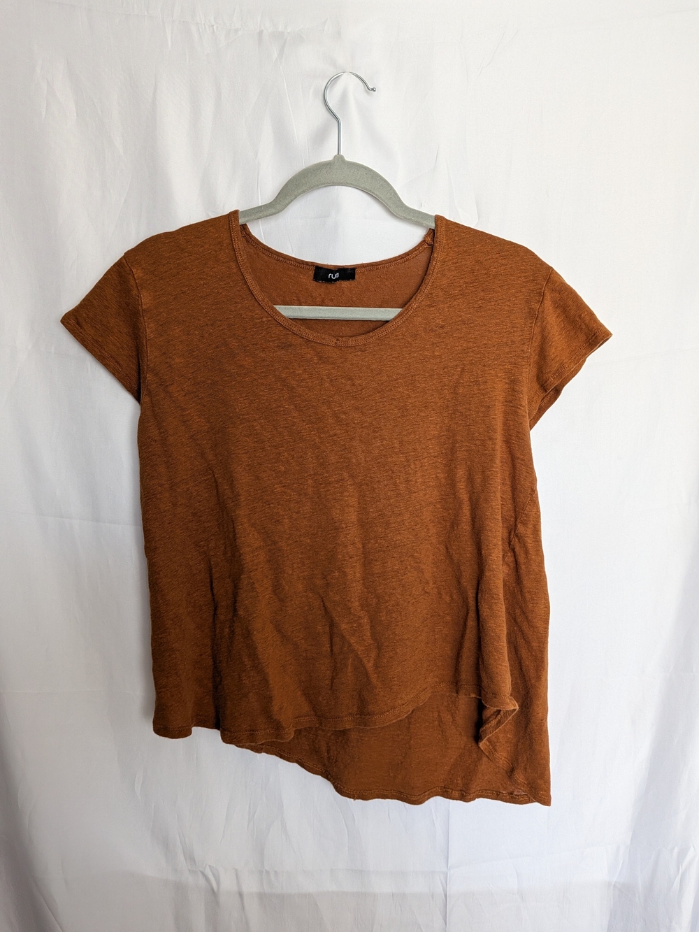 Ruti 100% Linen Asymmetrical Hem Short Sleeve Tee Rust Orange M/L